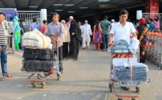 জেদ্দা থেকেই দুর্ভোগ, অভিযোগ হাজিদের