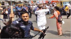 পুলিশ-ছাত্রলীগ-যুবলীগের ক্যাডারদের সম্মিলিত হামলা