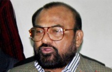 সাদেক হোসেন খোকার ১৩ বছরের কারাদণ্ড