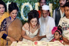 পরী মনির জন্মদিন