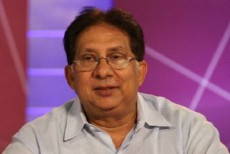 শারীরিক কারনে বিএনপি ছাড়ছেন শমসের মবিন চৌধুরীর