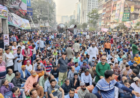 বিএনপির সমাবেশ শুরু, শত শত নেতা–কর্মীর অবস্থান নয়াপল্টনে