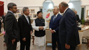 ফ্রান্স-স্পেনের পররাষ্ট্রমন্ত্রীর সঙ্গে মোমেনের বৈঠক