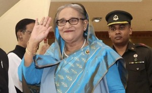 কাতারের রাজধানী দোহায় পৌঁছেছেন প্রধানমন্ত্রী