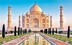 তাজমহলের পাশ থেকে শ্মশান সরানোর নির্দেশ