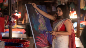 বাজারে গিয়ে ছবি আঁকলেন ভাবনা