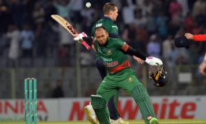দেশের দ্রুততম ওয়ানডে সেঞ্চুরি মুশফিকের