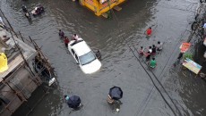 ভারতের চেন্নাইয়ের বন্যা ভয়াবহ বার্তা