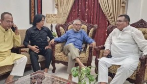 আনোয়ারুজ্জামানের পর মেয়র আরিফের বাসায় সৌজন্য সাক্ষাতে বাবুল