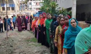 বরিশাল ও খুলনা সিটি নির্বাচনে ভোট গ্রহণ চলছে