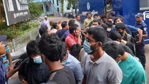 টাঙ্গুয়ার হাওরে নৌকা থেকে গ্রেফতার ৩৪ শিক্ষার্থী কারাগারে