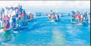 সরকারের উন্নয়ন কর্মকান্ড প্রচারে ৪০ কিলোমিটার নৌযাত্রা
