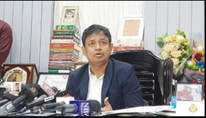 ভোট বর্জনের কর্মসূচির নামে নির্বাচন বানচাল করতে বাস-ট্রেনসহ যানবাহনে আগুন দিচ্ছে বিএনপি: ডিবি প্রধান