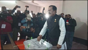 যারা গণতন্ত্রের বিরোধিতা করছে তারা দেশ ও গণতন্ত্রের শত্রু: নানক