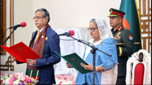 প্রধানমন্ত্রী হিসেবে শপথ গ্রহণ করলেন শেখ হাসিনা