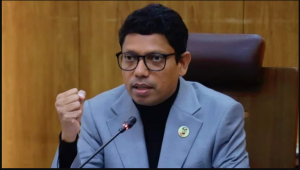 বৈশ্বিক পরিস্থিতিতে মিতব্যয়ী ও সততার সঙ্গে কাজ করার নির্দেশ দিয়েছেন প্রধানমন্ত্রী: পলক