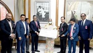 বাংলাদেশ টেক্সটাইল মিলস অ্যাসোসিয়েশন প্রধানমন্ত্রীর ত্রাণ তহবিলে কম্বলসহ আর্থিক অনুদান