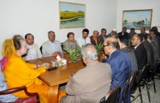 খালেদা জিয়া সঙ্গে সিনিয়র আইনজীবীদের বৈঠক