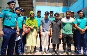 তরুণীকে আটকে রেখে সংঘবদ্ধ ধর্ষণ