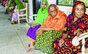 আপনজনহীন বৃদ্ধ-বৃদ্ধাদের ঈদের দিন কাটে কেঁদেকেটে আর আক্ষেপে