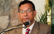 শেখ হাসিনা ও সংবিধান নিয়ে কথা বলতে খালেদাকে আইনমন্ত্রীর হুঁশিয়ারী