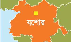 কিশোর গ্যাংয়ের হামলায় ৩ ছাত্র ছুরিকাহত