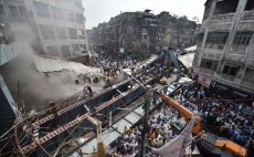 কলকাতায় ফ্লাইওভার ধস : নিহত ২৬