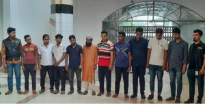 ট্রেনের টিকিট কালোবাজারির অভিযোগে ১০ জনকে গ্রেপ্তার