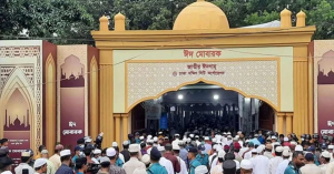 রাজধানীতে জাতীয় ঈদগাহ তে ঈদুল আজহার প্রথম জামাত সকাল সাড়ে ৭টায়