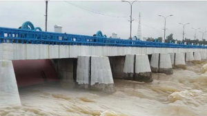 ভারতের উত্তর-পূর্বাঞ্চলীয় রাজ্য সিকিমে ভারী বৃষ্টির প্রভাবে বাড়ছে তিস্তা নদীর পানি