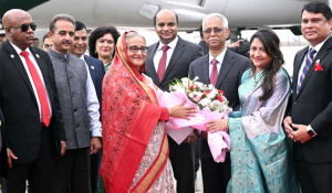 রাষ্ট্রীয় সফরে দিল্লি পৌঁছালেন প্রধানমন্ত্রী শেখ হাসিনা
