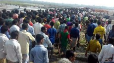 এলাকাবাসীর বিক্ষোভের মুখে অবশেষে চট্টগ্রামের বাঁশখালীতে বিদ্যুৎকেন্দ্র নির্মাণ স্থগিত