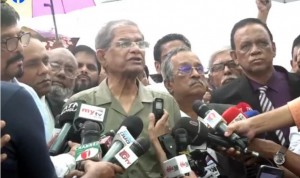 দেশকে পরনির্ভরশীল করে তুলছে সরকার: মির্জা ফখরুল