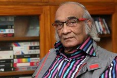 প্রবীণ সাংবাদিক শফিক রেহমান গ্রেফতার : পাঁচ দিনের রিমান্ডে