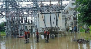যশোরে বিদ্যুৎ বিচ্ছিন্নে চরম দুর্ভোগ