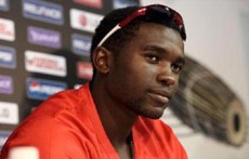 ঘুরে দাঁড়াতে মরিয়া জিম্বাবুয়ে