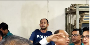 হত্যাচেষ্টা মামলায় গ্রেফতার ব্যারিস্টার সায়েদুল হক সুমন