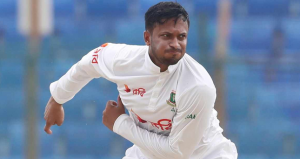 সাকিবের বোলিং অ্যাকশন নিয়ে প্রশ্ন!