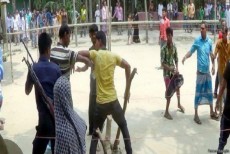 ১২৯ জনের প্রাণ নিয়ে শেষ হলো রক্তে হোলী খেলার ইউপি নির্বাচন
