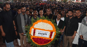 শহিদদের শ্রদ্ধা নিবেদন করলেন সিলেট বিভাগীয় কমিশনার