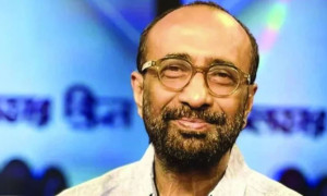 ভারত থেকে দেশে ফিরছে নির্মাতা অঞ্জনের মরদেহ
