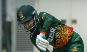জ্যোতির দ্রুততম সেঞ্চুরিতে বাংলাদেশের রেকর্ড সংগ্রহ