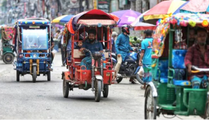 প্রধান সড়কগুলোতে ব্যাটারিচালিত অটোরিকশা চলাচল বন্ধ করতে অভিযান