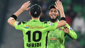 ফাইনালে লাহোর কালান্দার্স