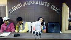 হারানো বাবা-মা’কে খুঁজতে সুইডেন থেকে বাংলায়