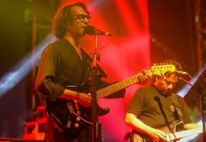 প্রথমবারের অনুষ্ঠিত হয়েছে ‘নজরুল রক কনসার্ট’