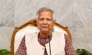 স্বৈরাচারের ছায়া মুছে ফেলতে তৎপর সমাজ