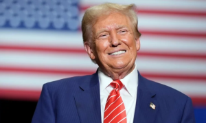 বাণিজ্য ঘাটতি ও নিরাপত্তা দাবিতে ট্রাম্পের কঠোর ঘোষণা: EU–র উপর ৩০% শুল্ক কার্যকর ১ আগস্ট