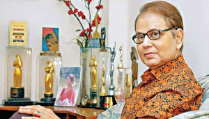 মহানায়ক ছাড়া দেড় দশক: বাঙালির হৃদয়ে অমলিন স্মৃতি