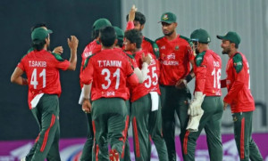 মাইলস্টোন ট্র্যাজেডির শোক কাটিয়ে বাংলাদেশের সিরিজ জয় উৎসর্গ